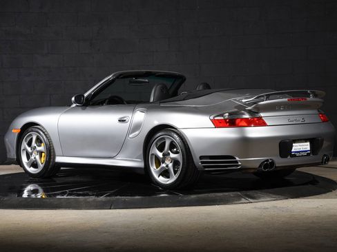 Used 2005 Porsche 911 Turbo image 12