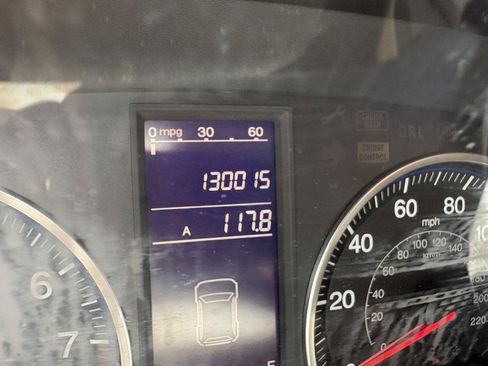 Used 2011 Honda CR-V LX image 11