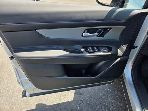 New 2025 Nissan Murano SL AWD/4WD image 10