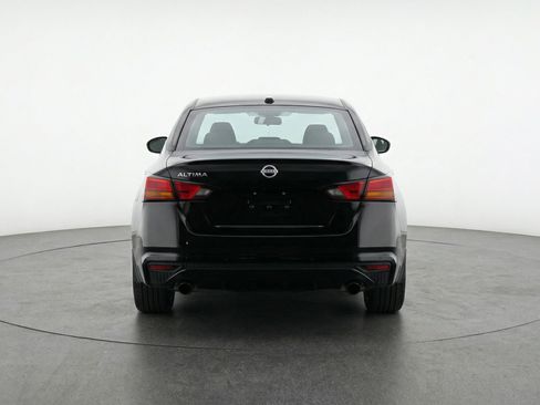 Used 2025 Nissan Altima 2.5 SV image 7