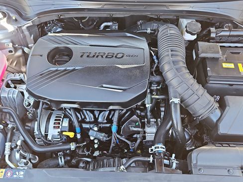 Used 2023 Kia Forte GT image 21