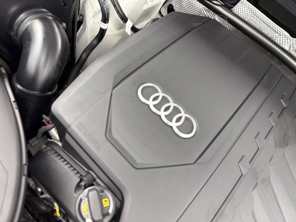 Used 2024 Audi Q5 2.0T Premium AWD/4WD image 32