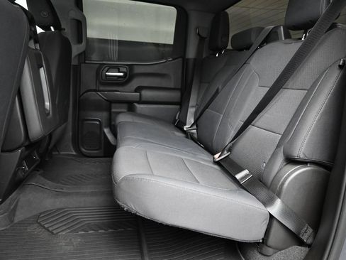 Used 2021 Chevrolet Silverado 1500 Custom Trail Boss w/ LPO, Dark Essentials Package AWD/4WD image 16