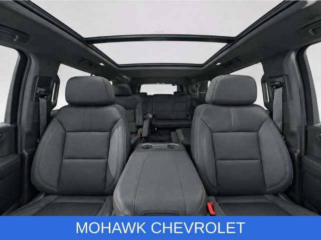 Used 2025 Chevrolet Tahoe RST w/ Comfort Package AWD/4WD image 18