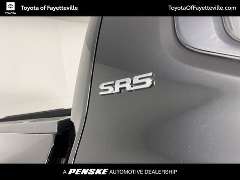 Certified 2025 Toyota Tacoma SR5 w/ SR5 Upgrade Package AWD/4WD image 4