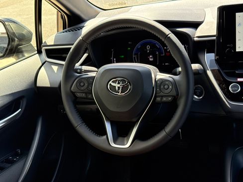 New 2026 Toyota Corolla SE FWD image 19