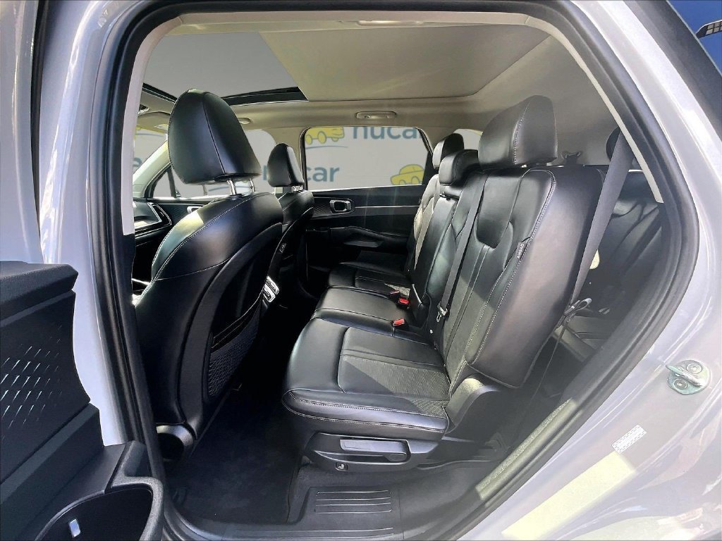 Used 2024 Kia Sorento S w/ Panoramic Sunroof Package AWD/4WD image 14