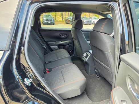 Used 2023 Honda HR-V Sport image 14
