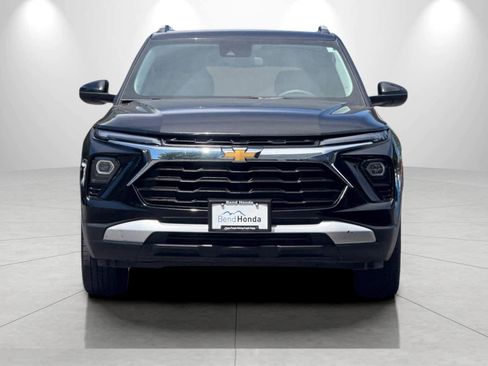 Used 2025 Chevrolet TrailBlazer LT AWD/4WD image 10