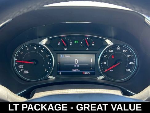 Used 2024 Chevrolet Equinox LT FWD image 18