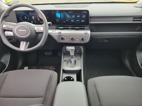 New 2026 Hyundai Kona SE image 9