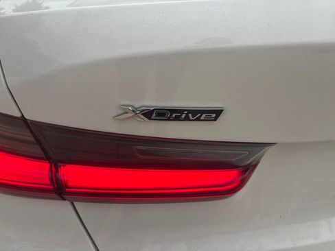 Used 2020 BMW 330i xDrive Sedan w/ Convenience Package AWD/4WD image 24