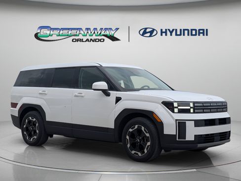 Certified 2024 Hyundai Santa Fe SE FWD image 2