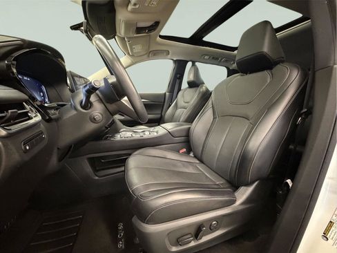 Used 2023 INFINITI QX60 Luxe AWD/4WD image 24