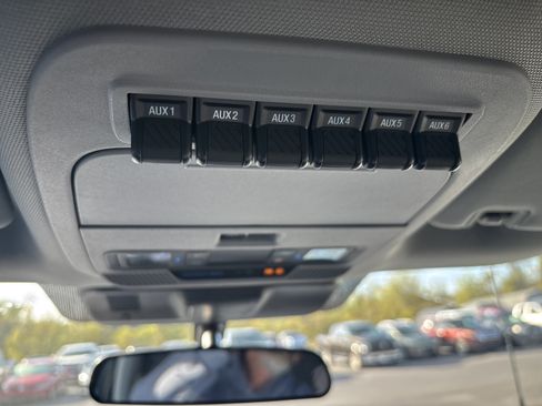 Used 2025 Ford F350 XL w/ XL Chrome Package image 31