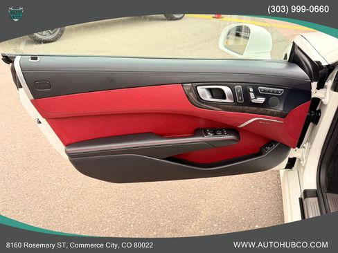 Used 2014 Mercedes-Benz SL 550 image 28