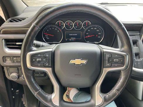 Used 2021 Chevrolet Tahoe LT w/ LT Signature Package RWD image 20