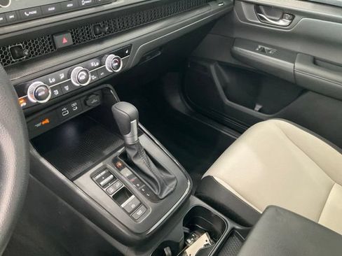 Certified 2025 Honda CR-V EX image 13