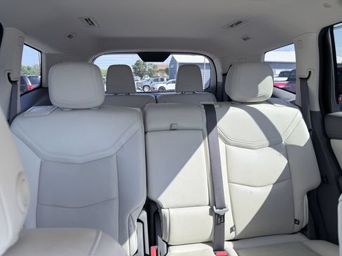 Used 2021 Cadillac XT6 Premium Luxury FWD image 14