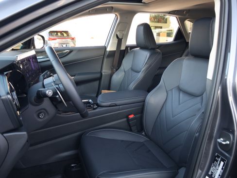 Used 2026 Lexus NX 450h+ AWD w/ Accessory Package (K3) image 37