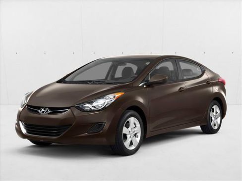 Used 2013 Hyundai Elantra GLS w/ Preferred Pkg image 1