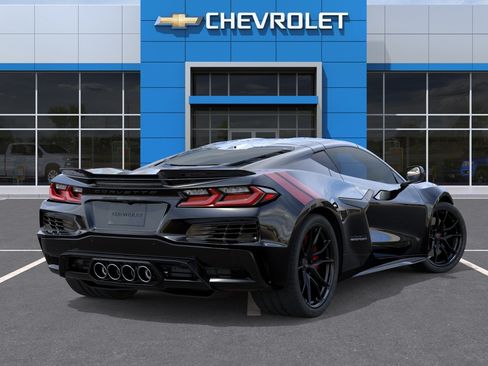 New 2027 Chevrolet Corvette Grand Sport w/ Z52 Sport Performance Package RWD image 4