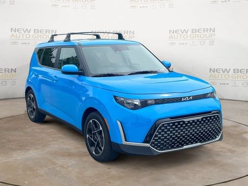 Used 2023 Kia Soul EX FWD image 7