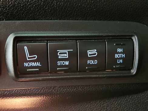 Used 2018 Ford Explorer Platinum AWD/4WD image 35