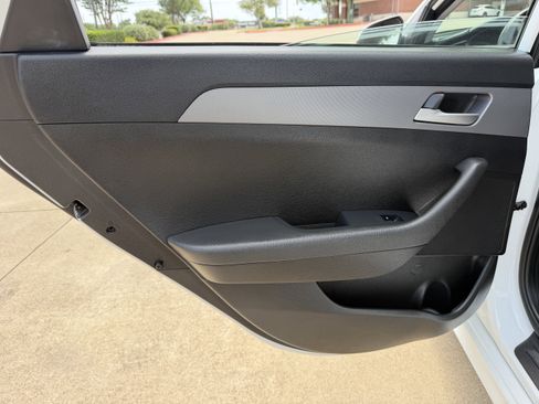 Used 2018 Hyundai Sonata ECO FWD image 15