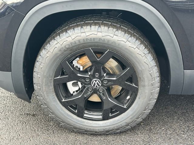 New 2026 Volkswagen Atlas Peak Edition AWD/4WD image 9