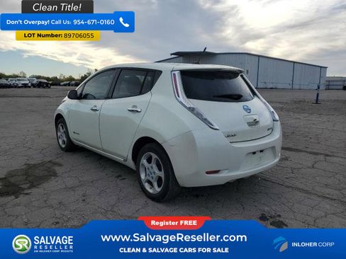 Used 2011 Nissan Leaf SL image 4