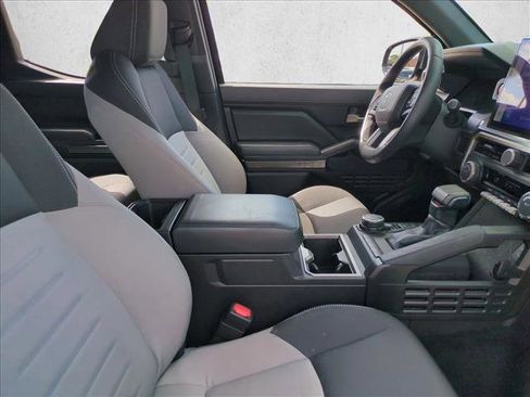 Certified 2025 Toyota Tacoma TRD Sport AWD/4WD image 19