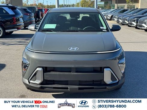 New 2026 Hyundai Kona SE image 6