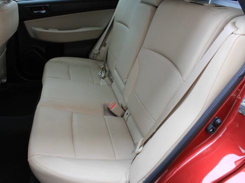 Used 2016 Subaru Outback 3.6R Limited image 13
