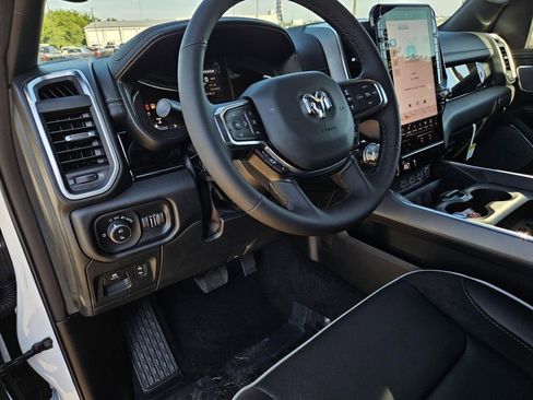 New 2025 RAM 1500 Laramie image 18