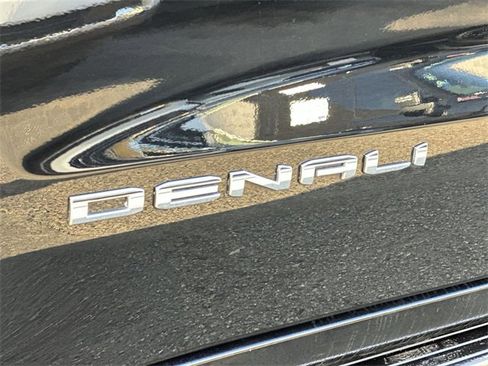 Used 2024 GMC Sierra 1500 Denali w/ Denali Reserve Package image 32