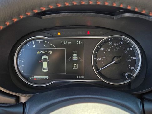 New 2025 Nissan Versa SR w/ Trunk Package image 11