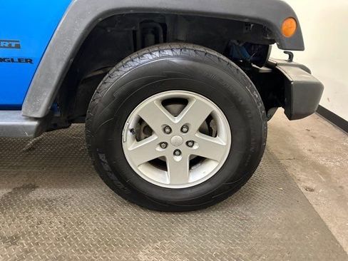 Used 2016 Jeep Wrangler Sport w/ Quick Order Package 24S image 35