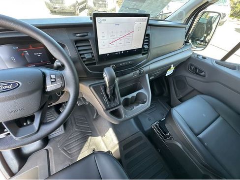 New 2026 Ford Transit 250 148 Medium Roof w/ Load Area Protection Package image 20
