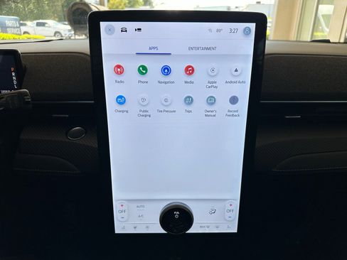 Used 2024 Ford Mustang Mach-E Premium image 31