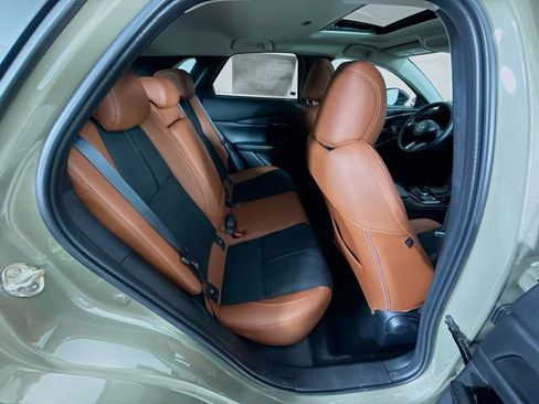 New 2025 MAZDA CX-30 Carbon image 27