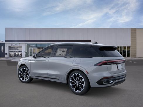 New 2026 Lincoln Nautilus Reserve AWD/4WD image 4