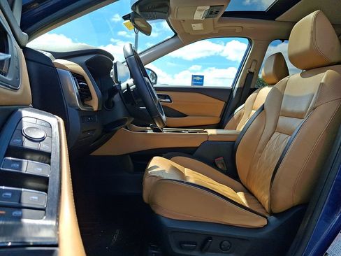 Certified 2023 Nissan Rogue Platinum w/ Platinum Premium Package AWD/4WD image 14