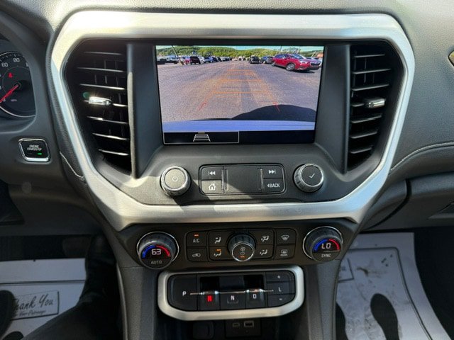 Used 2023 GMC Acadia SLE w/ Driver Convenience Package AWD/4WD image 16