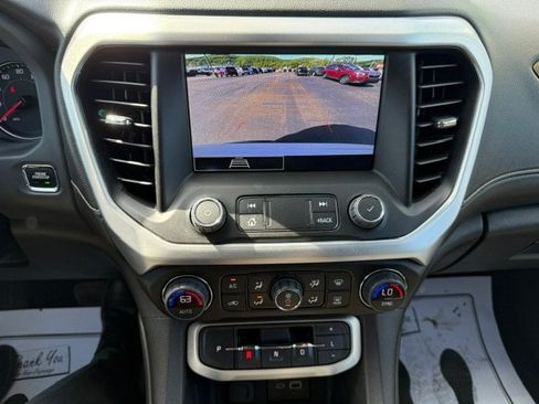 Used 2023 GMC Acadia SLE w/ Driver Convenience Package AWD/4WD image 16