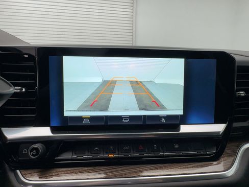 New 2026 Chevrolet Silverado 1500 LT w/ Leather Package image 24