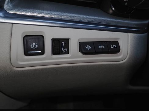 Used 2023 Cadillac XT5 Premium Luxury w/ Technology Package image 31