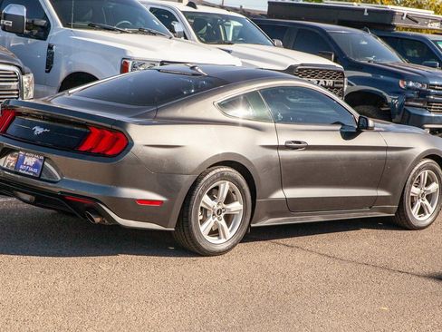 Used 2019 Ford Mustang Coupe image 5
