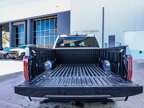 Used 2025 Toyota Tundra Limited image 11