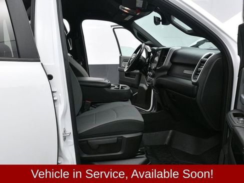 Used 2022 RAM 2500 Big Horn w/ Level 1 Equipment Group image 10